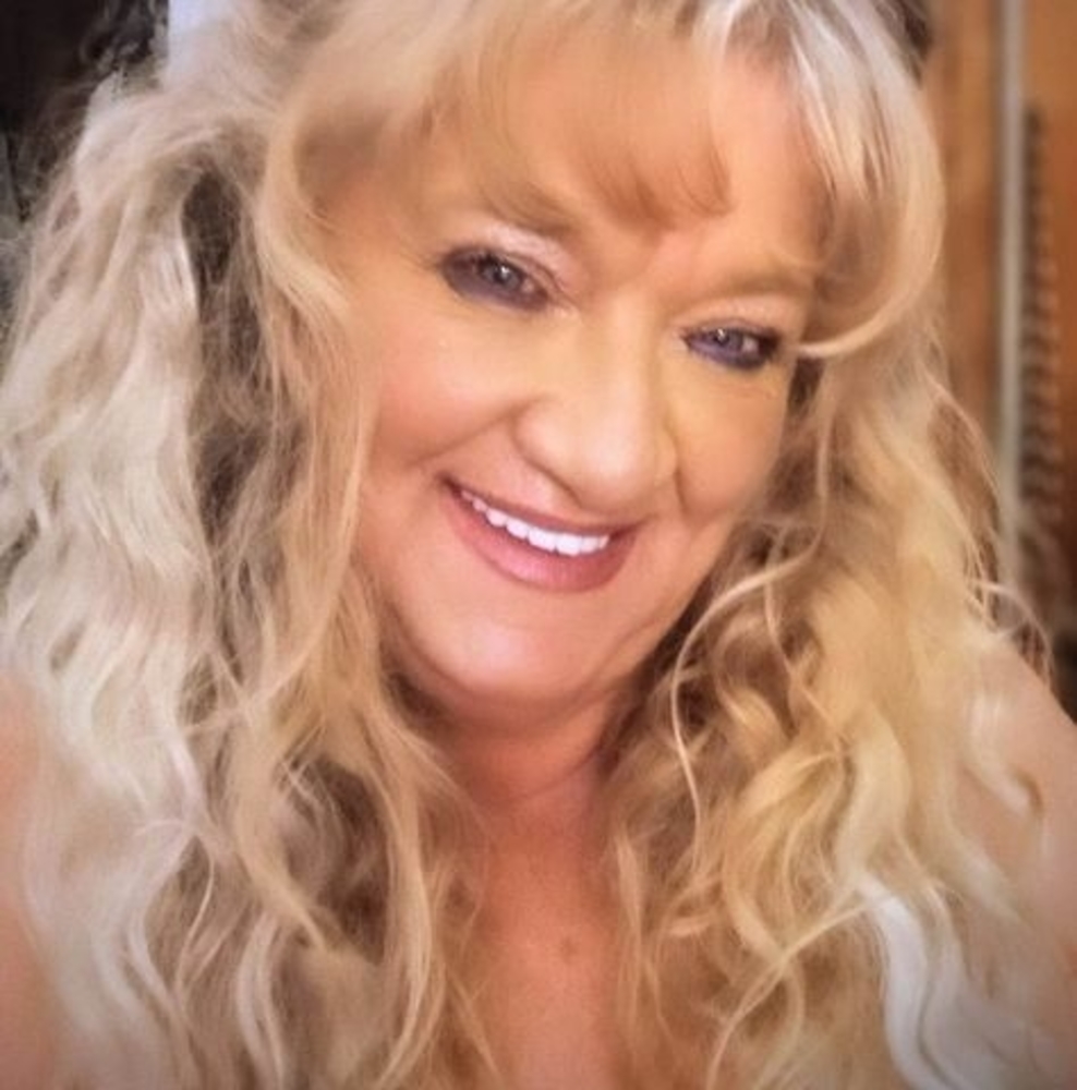 Meet your Posher, Marsha